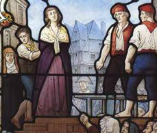 from left: Marie de la Dive (third) and Rosalie du Verdier de la Sorinière (first)